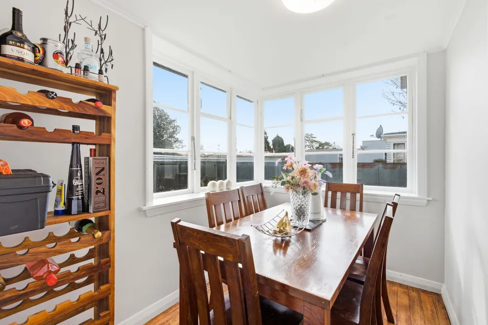 Photos of 1 Jollie Street