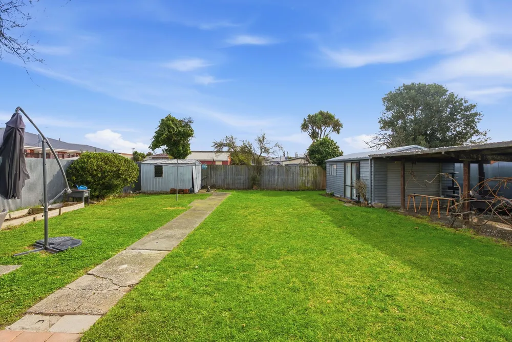 Photos of 1 Jollie Street