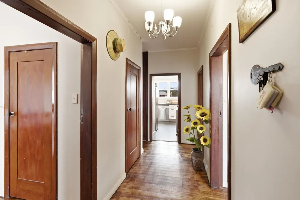 Photos of 1 Jollie Street