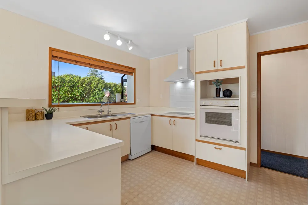 Photos of 8A Forest Glen
