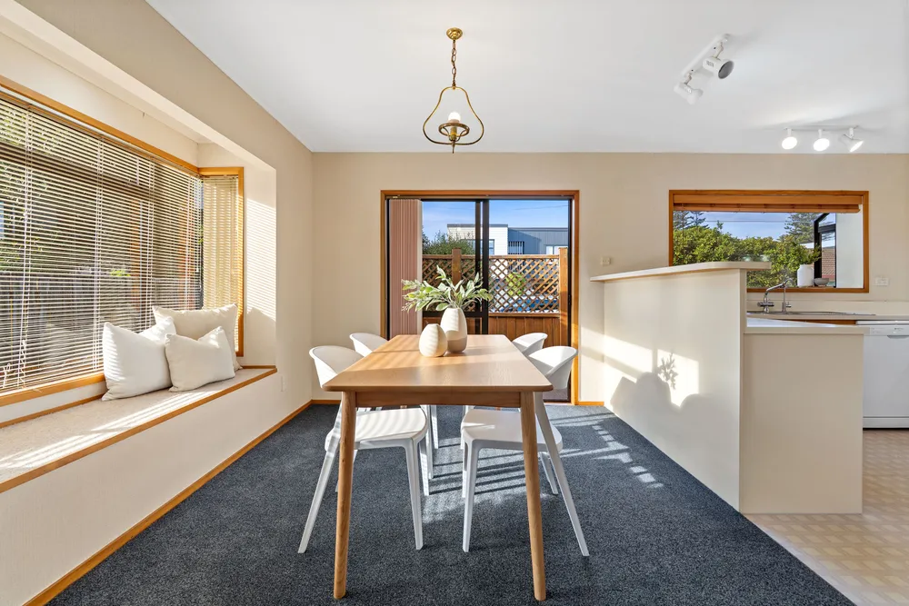 Photos of 8A Forest Glen