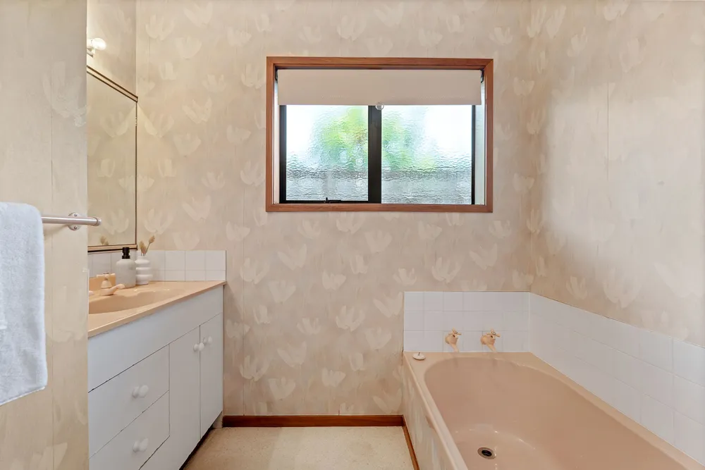 Photos of 8A Forest Glen