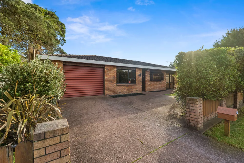 Photos of 8A Forest Glen