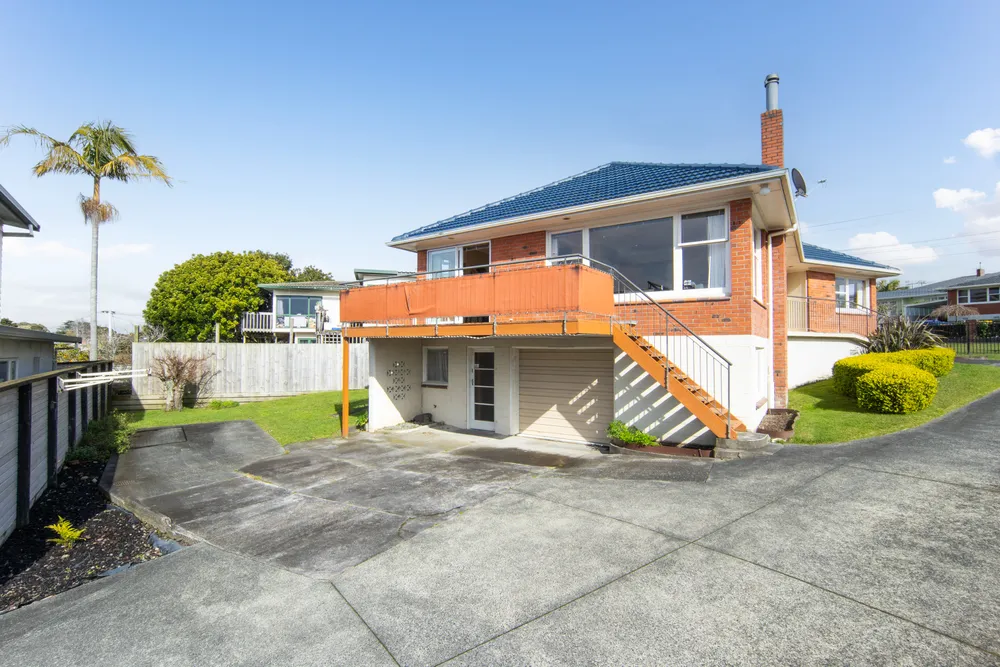Photos of 45 Jaemont Avenue