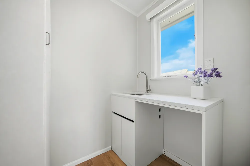 Photos of 33 Chippendale Crescent
