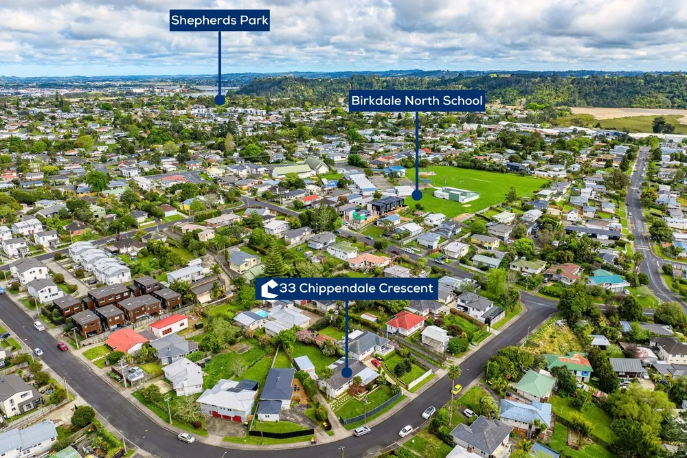 Photos of 33 Chippendale Crescent