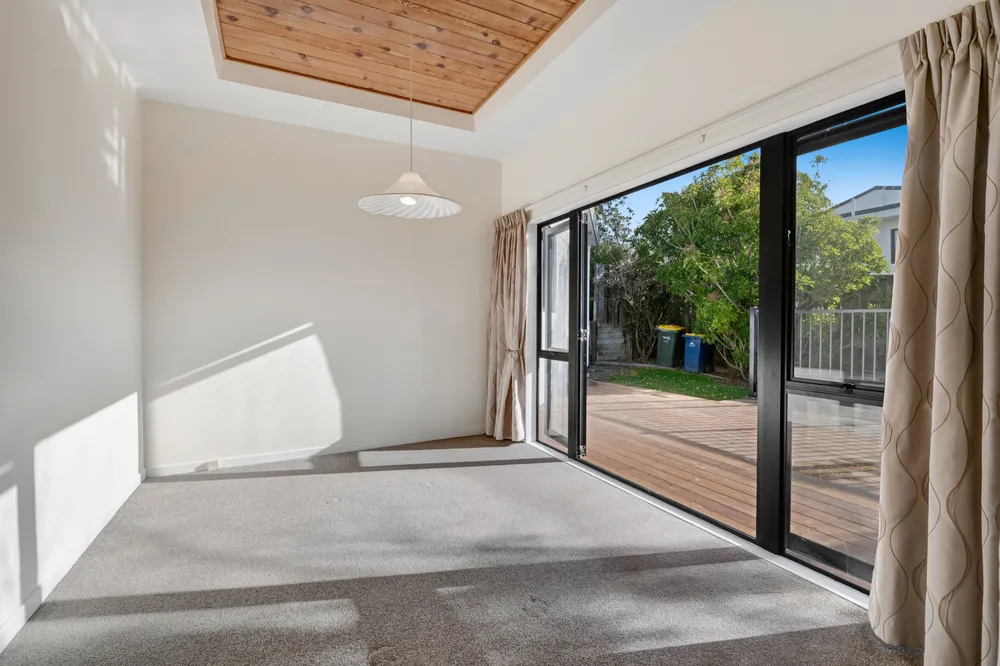 Photos of 13 Bronzewing Terrace