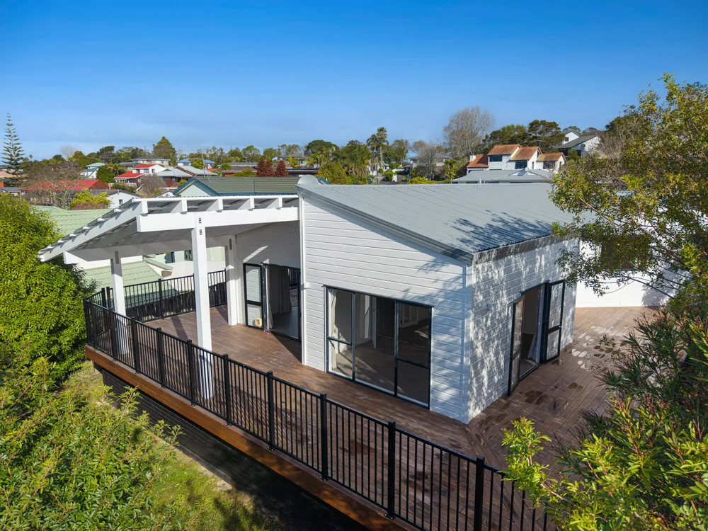 Photos of 13 Bronzewing Terrace