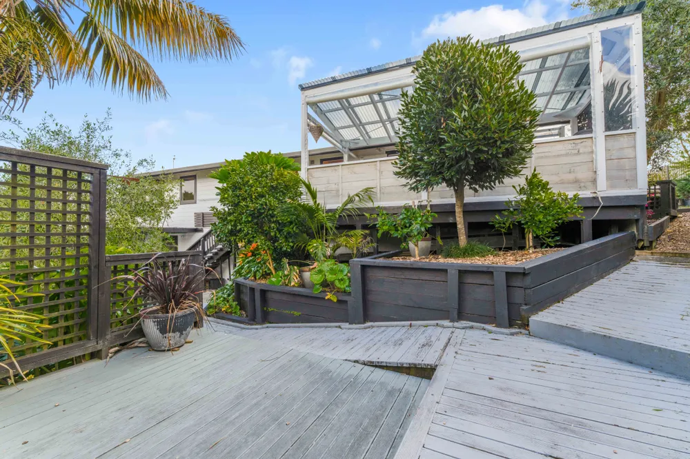 Photos of 2 Valkyria Place