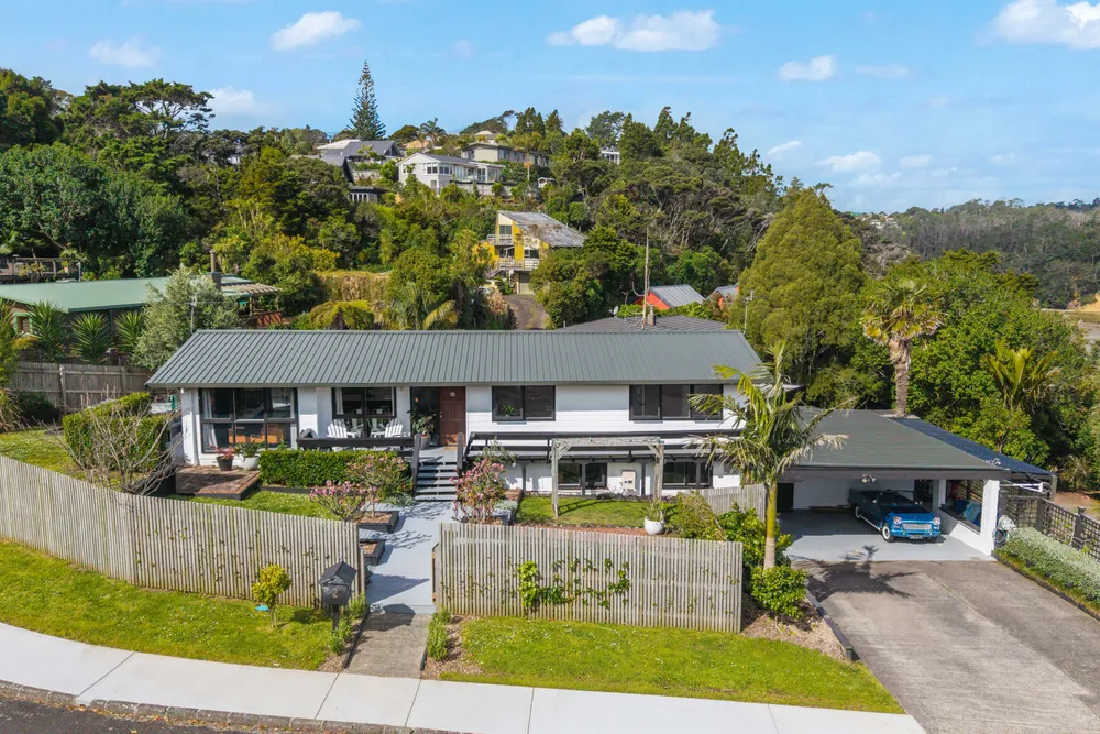 Photos of 2 Valkyria Place
