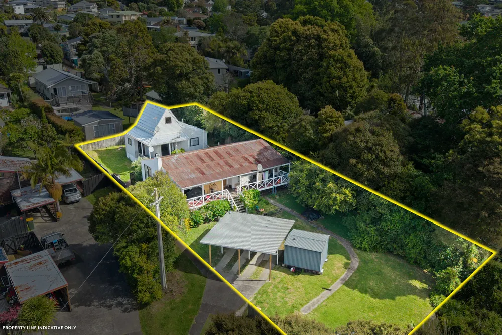 Photos of 31 Eskdale Road