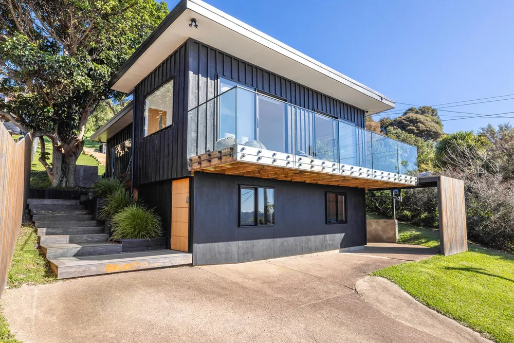 Photo of 55 Coromandel Road, Oneroa