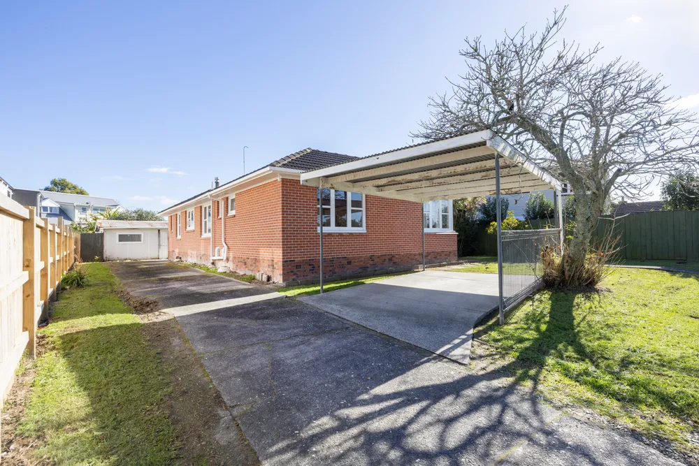Photos of 38 Longburn Road