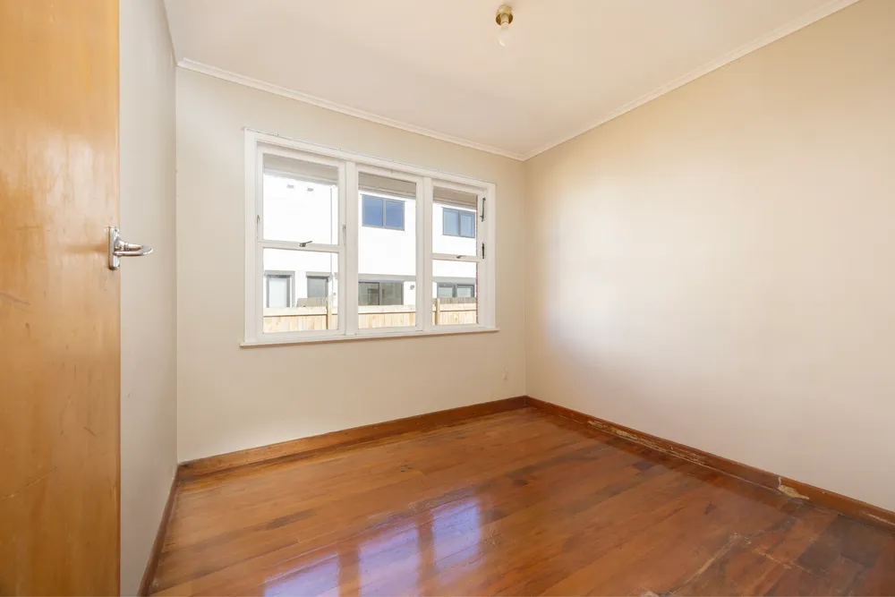 Photos of 38 Longburn Road