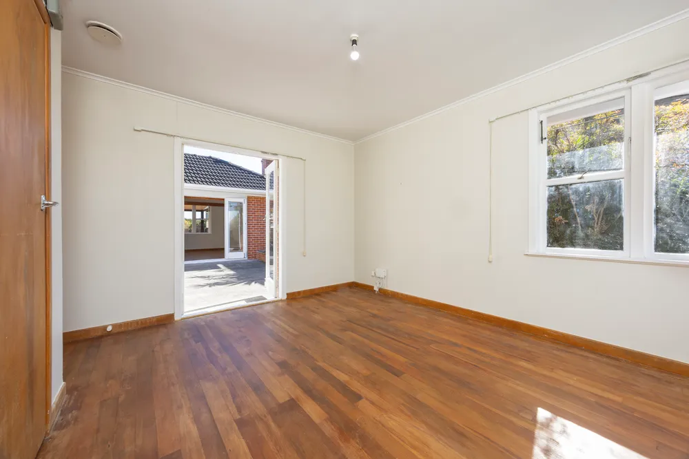 Photos of 38 Longburn Road