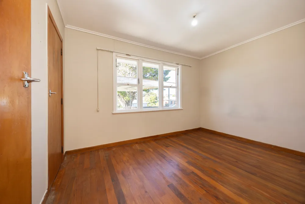 Photos of 38 Longburn Road
