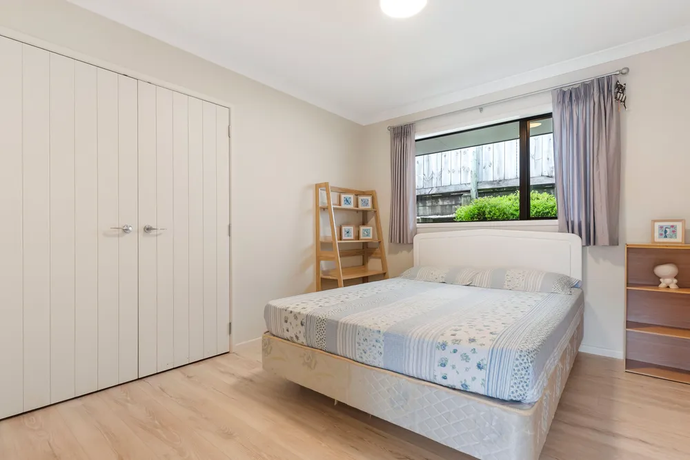 Photos of 73 Mt Lebanon Crescent