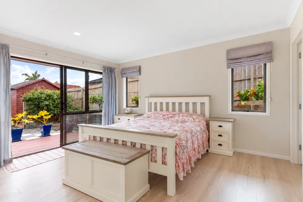 Photos of 73 Mt Lebanon Crescent