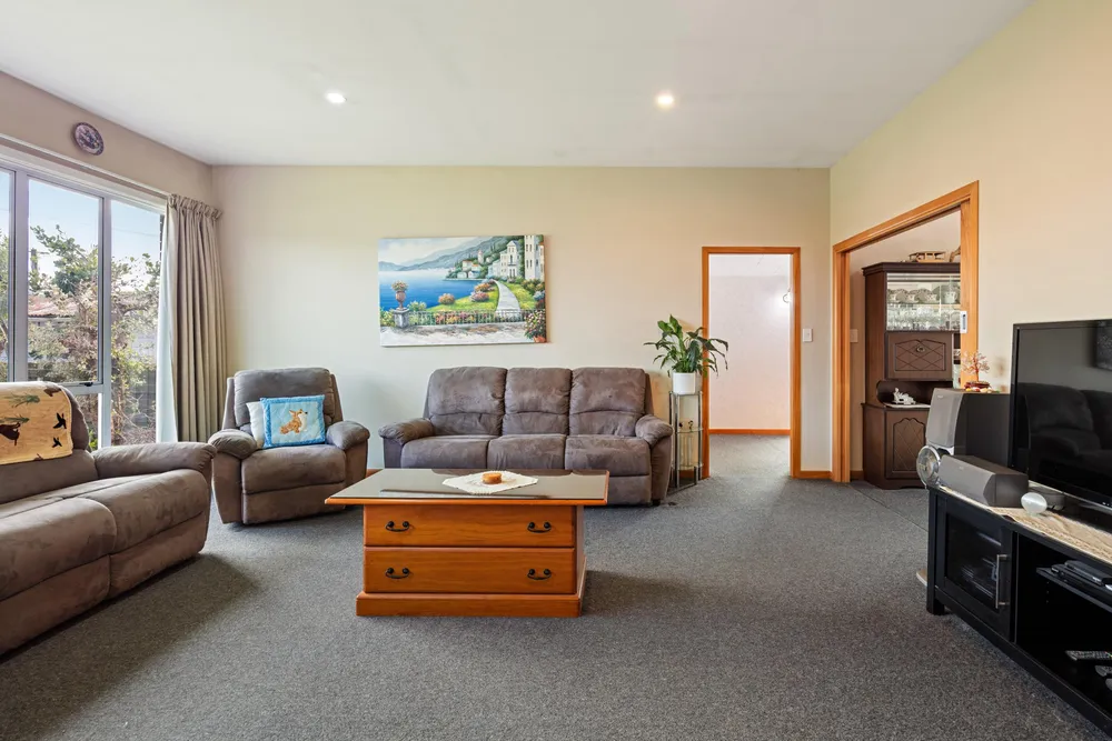 Photos of 265 Clifford Street