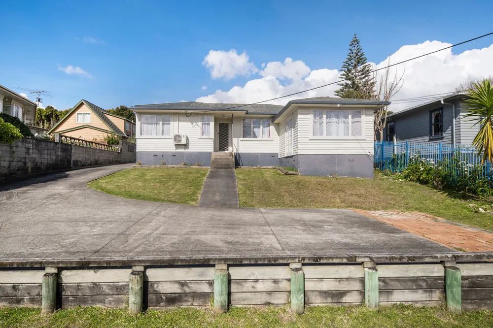 Photos of 60 Farquhar Road