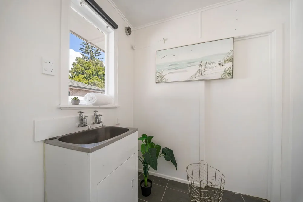 Photos of 60 Farquhar Road