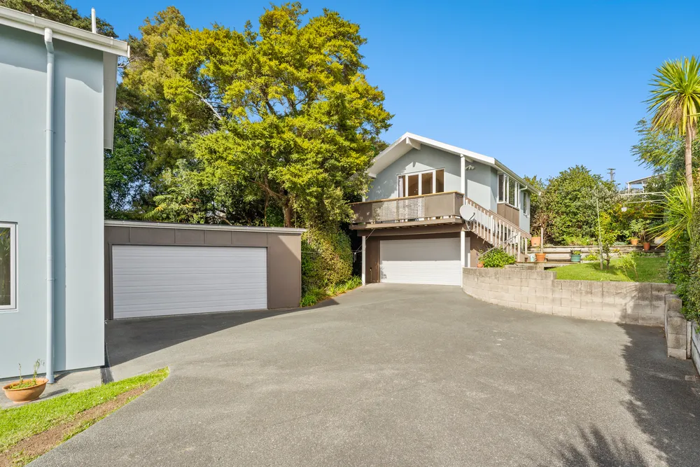 Photos of 17 Deerness Crescent