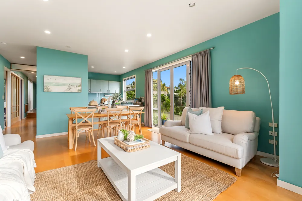 Photos of 17 Deerness Crescent