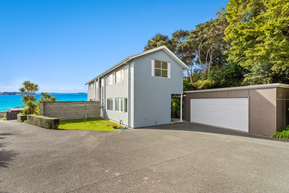 Photos of 17 Deerness Crescent