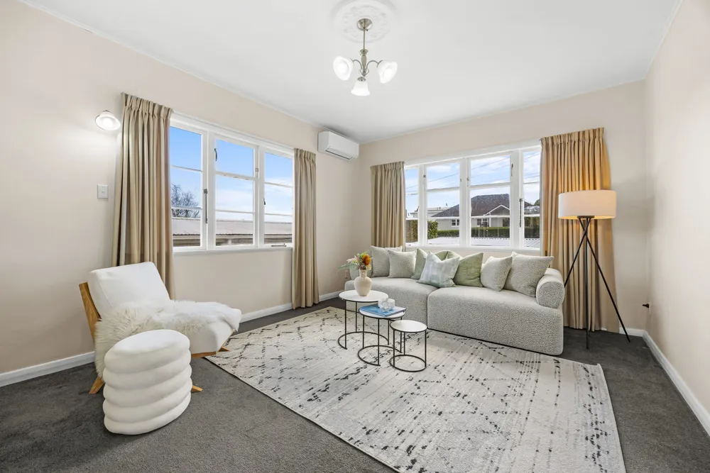 Photos of 21 Bonnie Brae Road