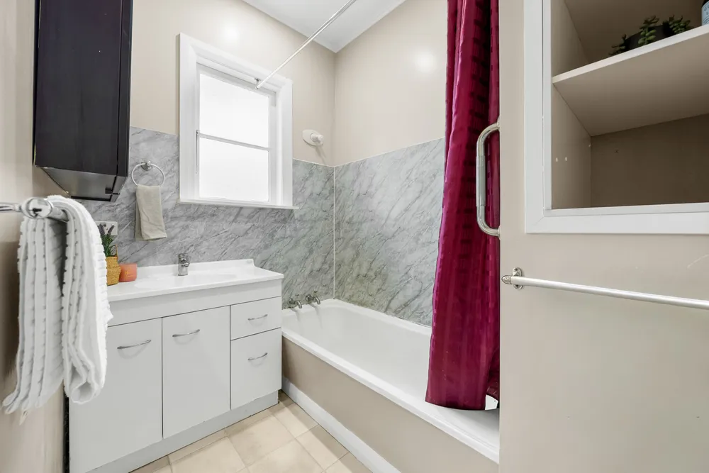 Photos of 21 Bonnie Brae Road