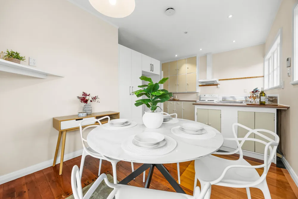 Photos of 21 Bonnie Brae Road