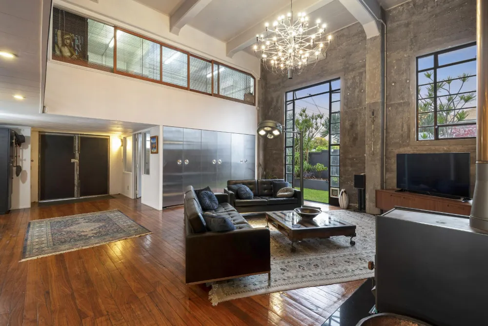 Photos of 142 Trafalgar Street