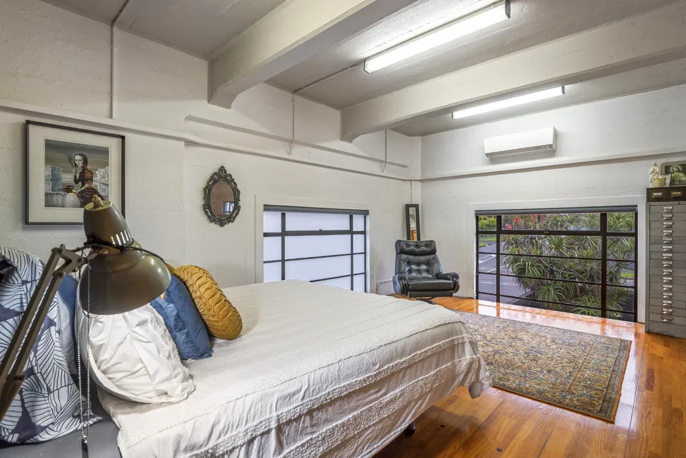 Photos of 142 Trafalgar Street