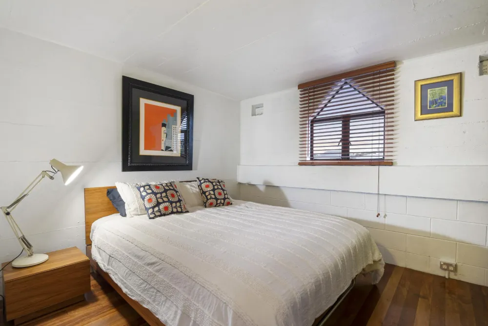 Photos of 142 Trafalgar Street