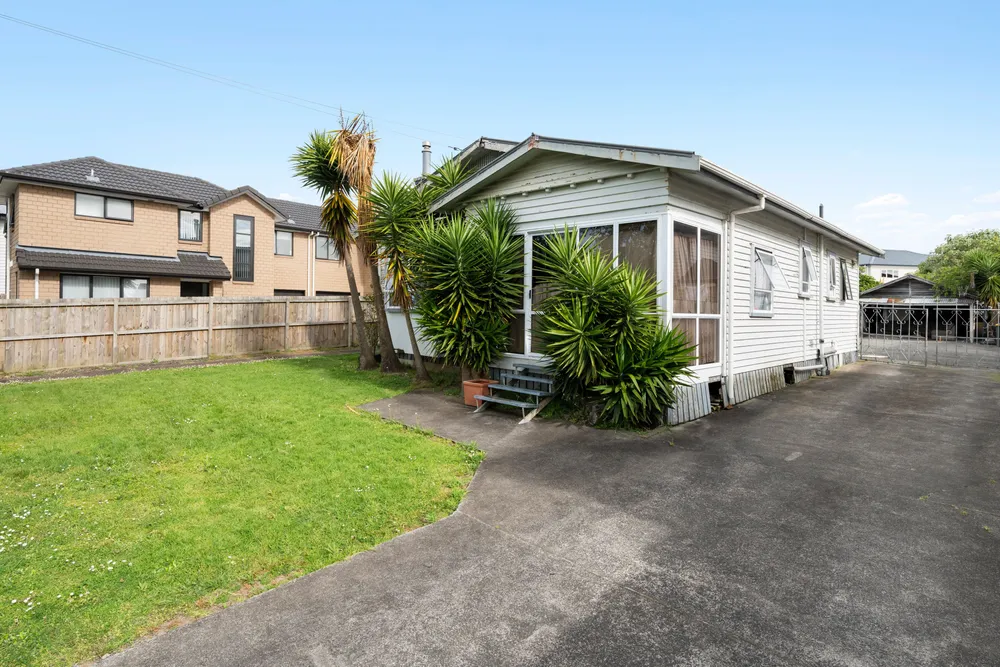 Photos of 12 Milton Road