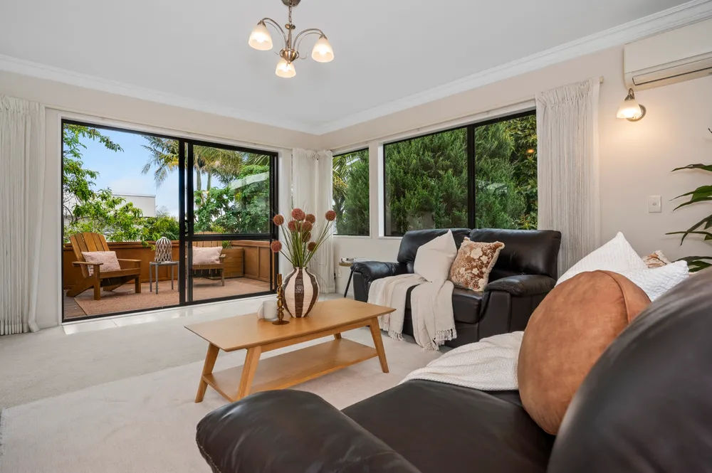 Photos of 69C Thirteenth Avenue