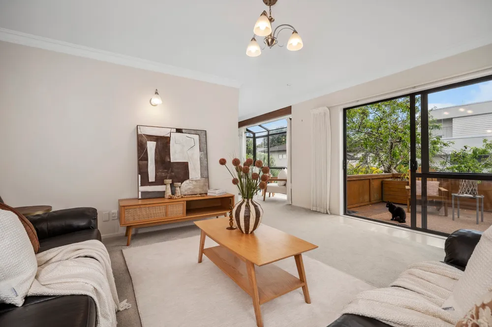 Photos of 69C Thirteenth Avenue