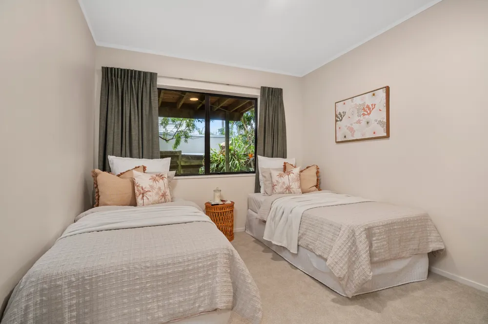 Photos of 69C Thirteenth Avenue