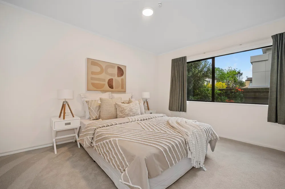 Photos of 69C Thirteenth Avenue