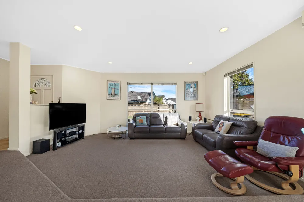 Photos of 11 Riplington Road