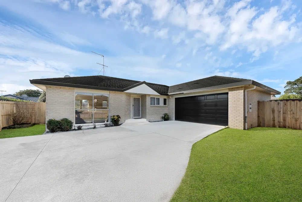 Photos of 11 Riplington Road