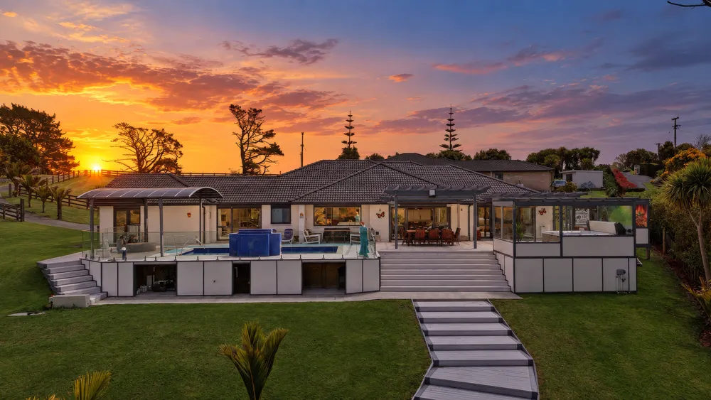 Photos of 108 Vaughans Road