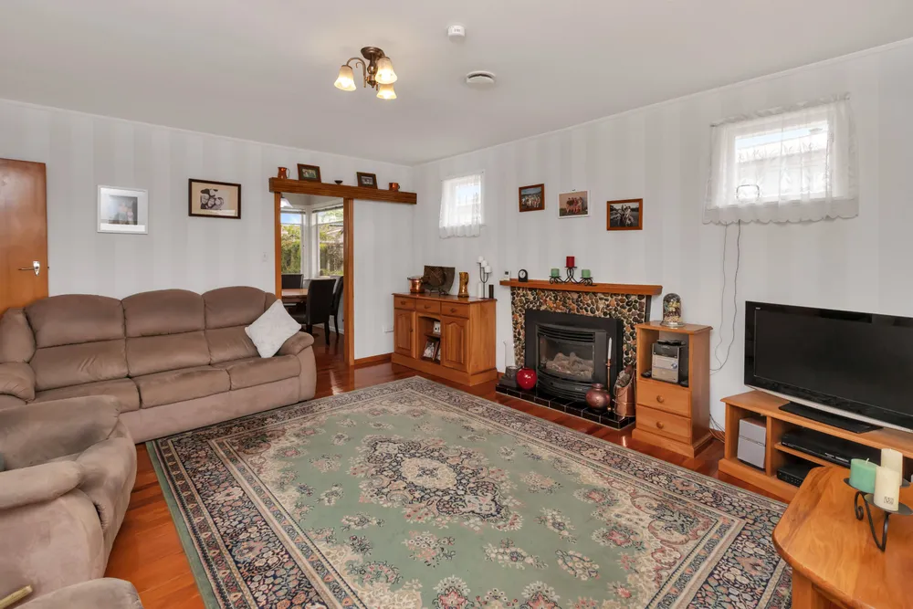 Photos of 7 Boundary Road