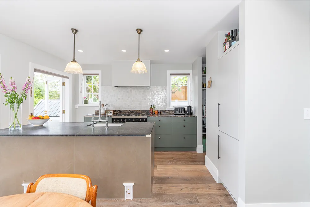 Photos of 5 Evelyn Street