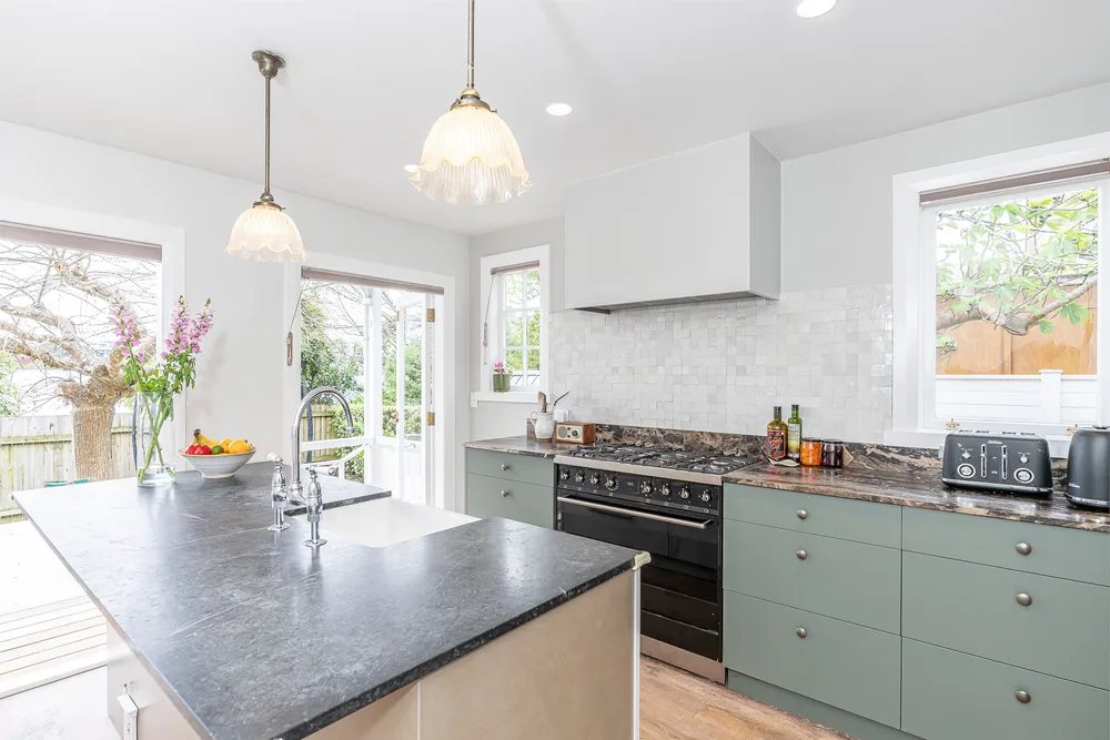 Photos of 5 Evelyn Street