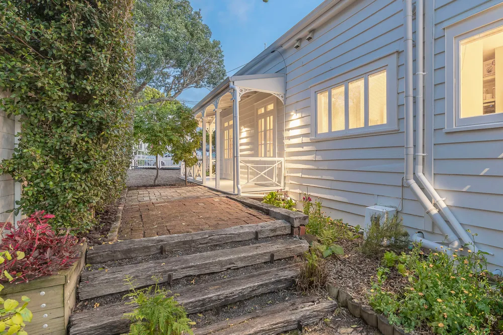 Photos of 5 Evelyn Street