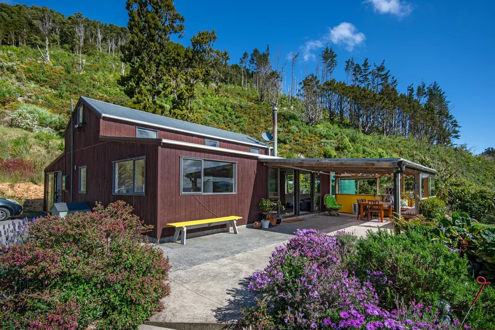 Photo of 127 Mountain View Road, Hikurangi