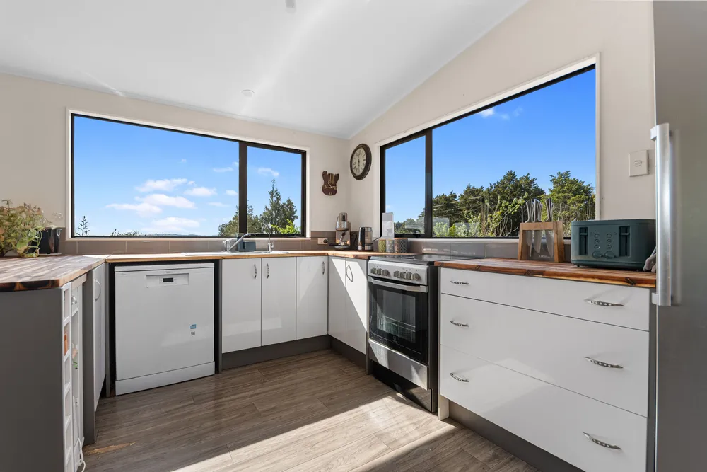Photos of 127 Mountain View Road