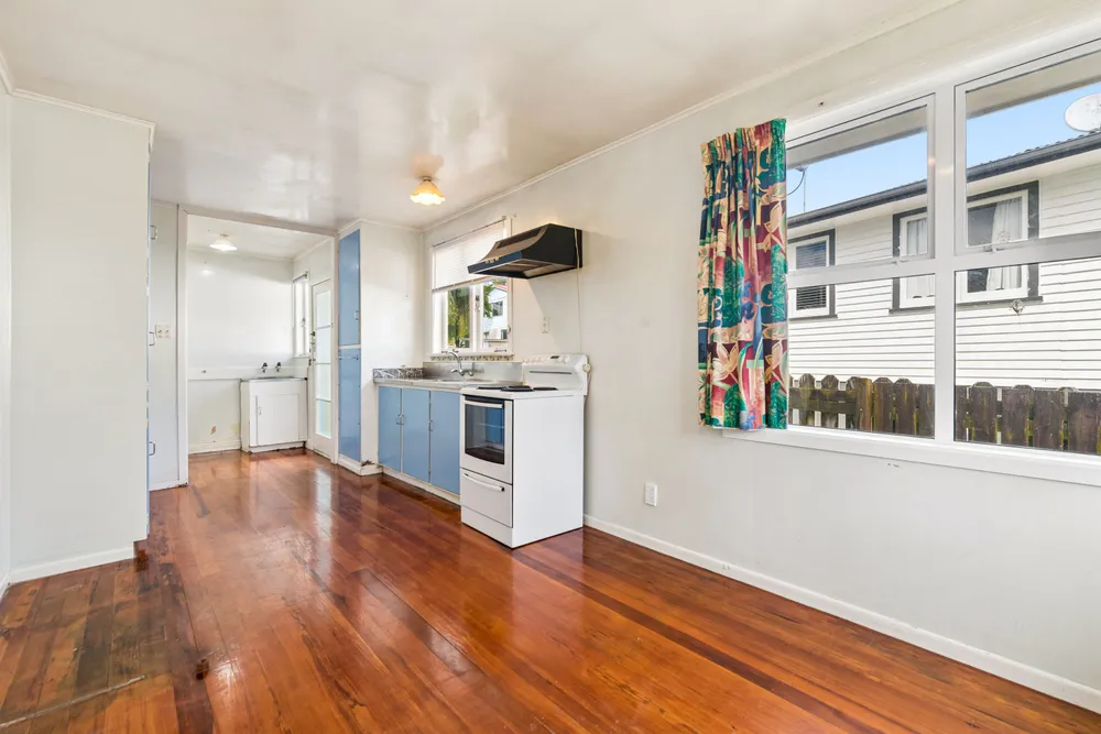 Photos of 11 Pitcairn Place