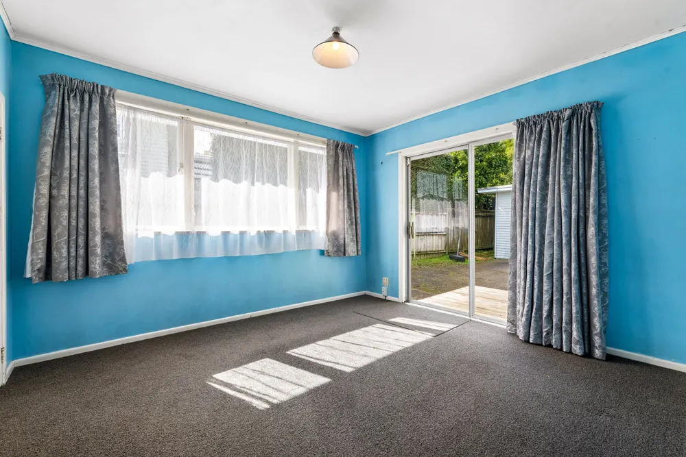 Photos of 11 Pitcairn Place
